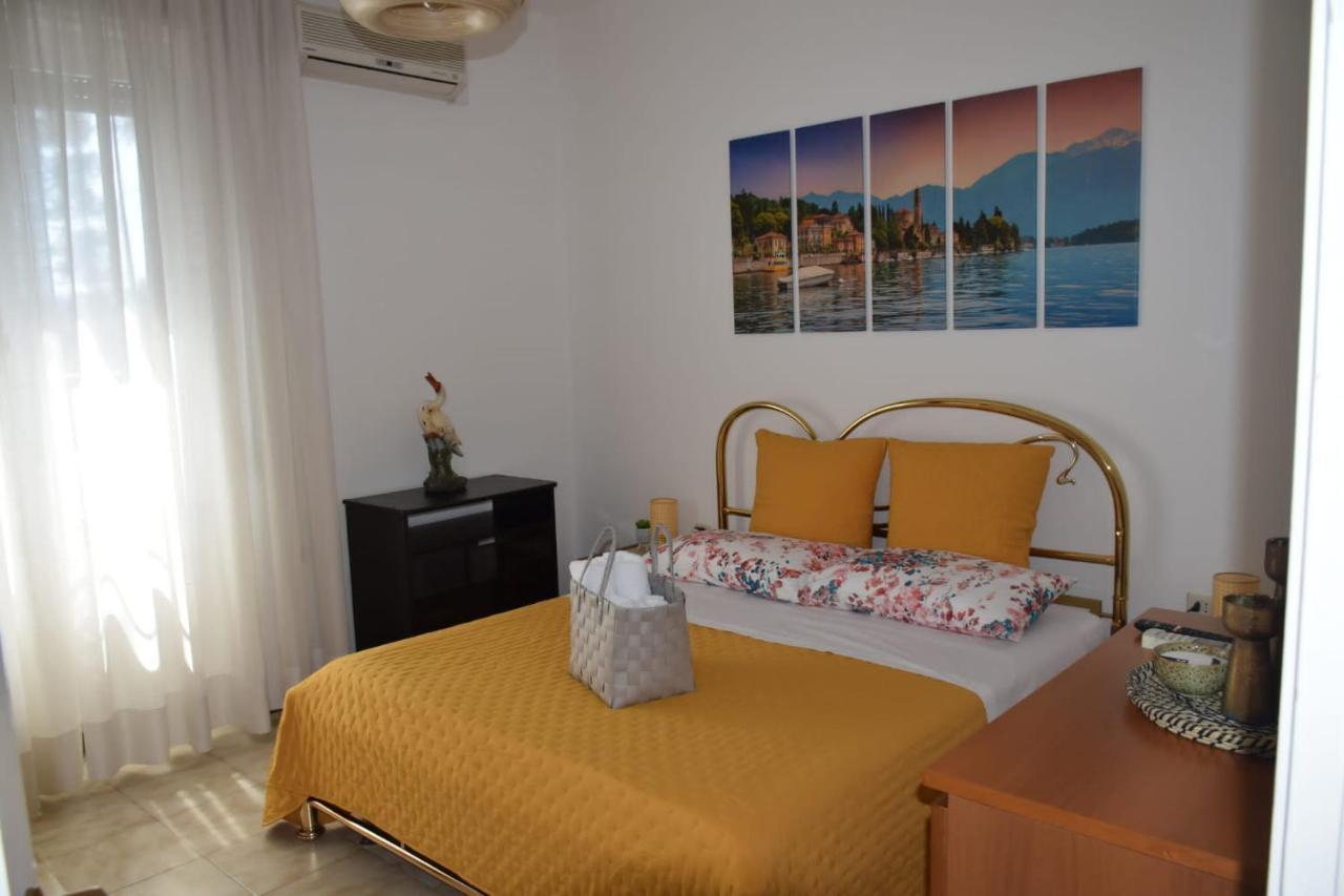 Apartamento Casa Vacanze Serena Como Exterior foto
